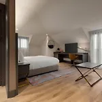 Hotel Ramada By Wyndham Arnavutkoy 4*