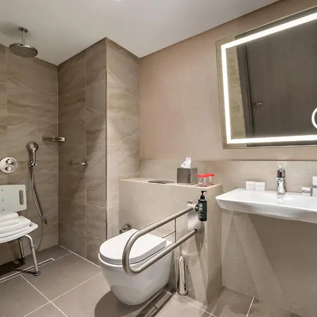 Ramada By Wyndham Arnavutkoy 4*