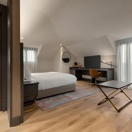 Hotel Ramada By Wyndham Arnavutkoy 4*