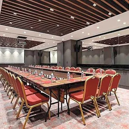 Otel Ramada By Wyndham Arnavutkoy 4*