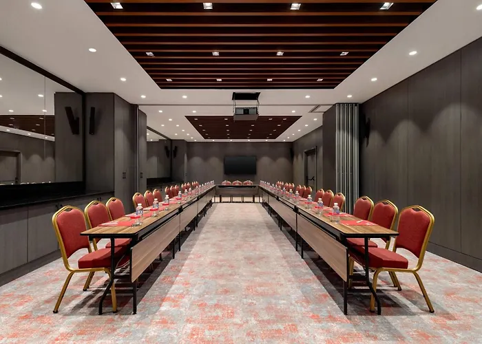 Ramada By Wyndham Arnavutkoy Hotel Estambul