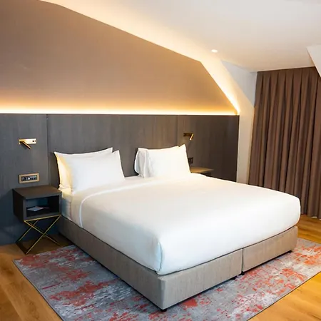Ramada By Wyndham Arnavutkoy מלון 4*