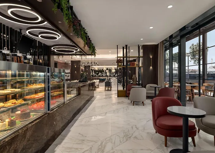 Ramada By Wyndham Arnavutkoy Otel 4*